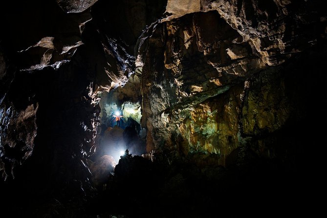 Cha Loi Cave 1 day like Tazan in the Jungle - The 8 a.m. pickup makes this a long but efficient day