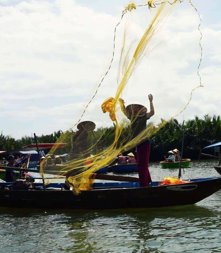 Coconut Boat Hoi An - Comfort, safety, and accessibility
