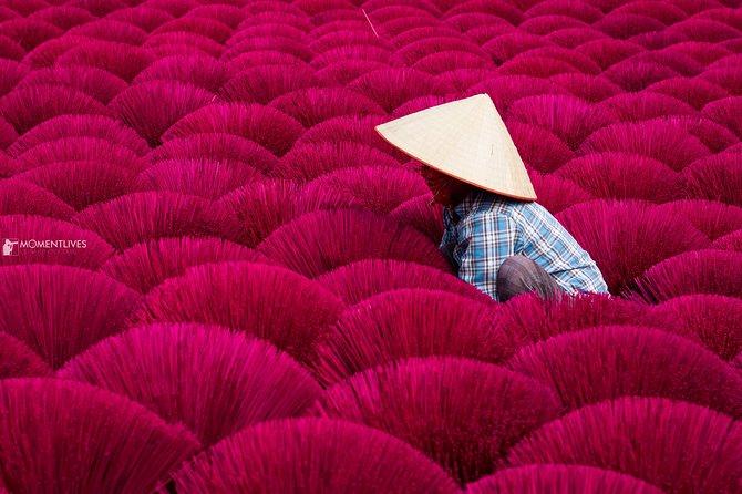 Colors of Incense village Quang Phu Cau - The 5:15 am start and the road from Hanoi