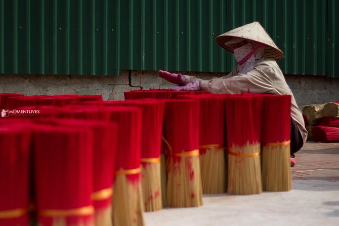 Colors of Incense village Quang Phu Cau - Meeting the people behind the craft