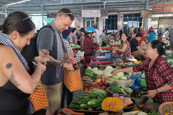 Cooking class & Vibrant Market by Scooter/Tuktuk (Half-Day) - Cooking with Ben Tre’s coconut flavors