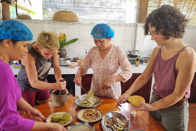 Cooking class & Vibrant Market by Scooter/Tuktuk (Half-Day) - Who should book this five-hour experience