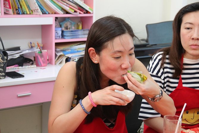 Cooking with Jolie in Hoi An - Eating the meal you prepared