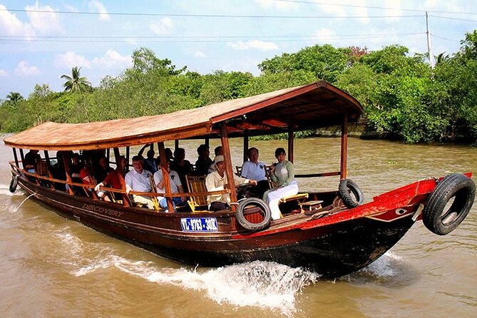 Cu Chi Tunnels and Mekong Delta - Small Group Tour - The hand-rowed boat through the smaller waterways