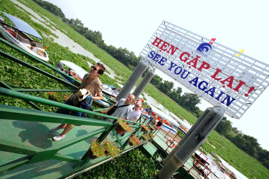 Cu Chi Tunnels Luxury Speed Boat Half Day Tour - Tapioca, hot tea, and a Vietnamese lunch