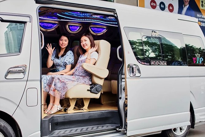 Da Nang Airport To Hue Private Transfer - Meeting Your Driver at Da Nang International Airport