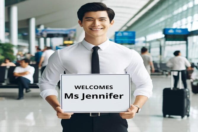 Da Nang Airport Transfer to Da Nang Hotel by Private Car - Who should book this transfer?