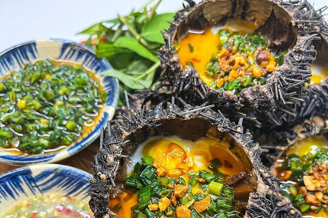 Da Nang By Night: Seafood dinner, night market and cruise trip - Why this three-hour night suits Da Nang