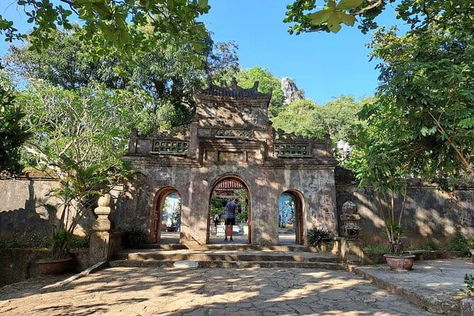 Da Nang City Sightseeing Private Tour With Funny Tour Guide - Son Tra Peninsula brings sea views and a break from traffic