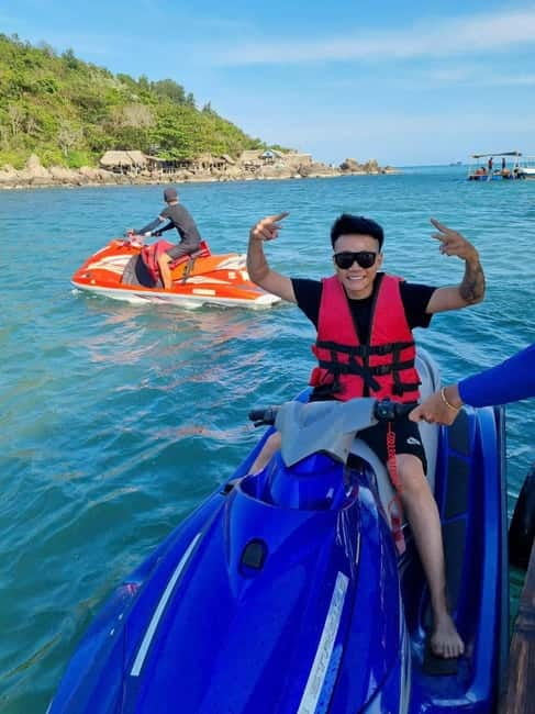 Da Nang: Coral Snorkelling and Jetski Experience - The separate Son Tra Marina canoe option