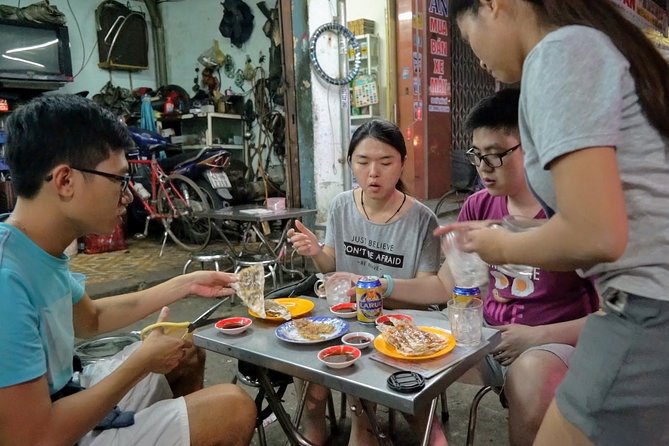 Da Nang Evening Food Tour - Avocado dessert and coconut coffee