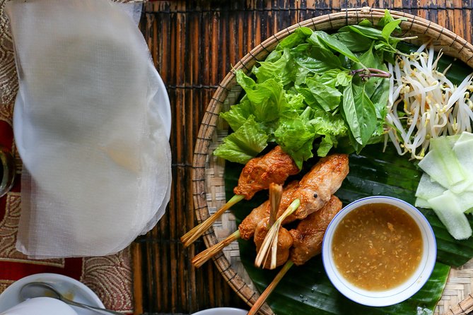 Da Nang Food Tour by Motorbike - What the guides add to the evening