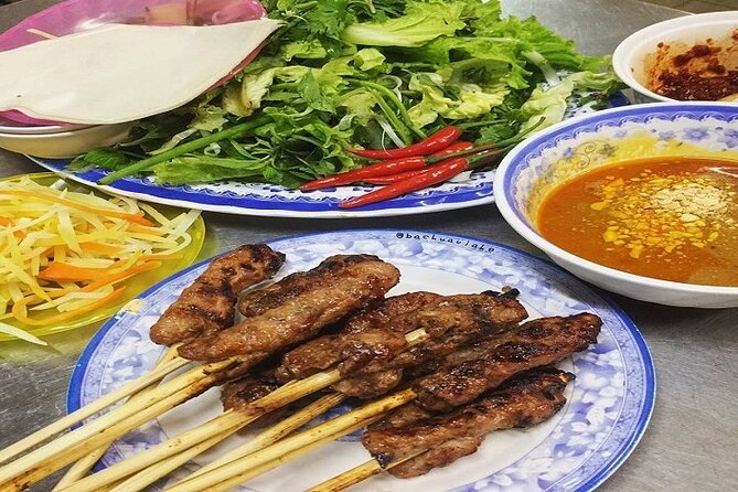 Da Nang Food Tour Motorbike & Sightseeing By Ao Dai Lady Rider - Why a motorbike is the right way to eat around Da Nang