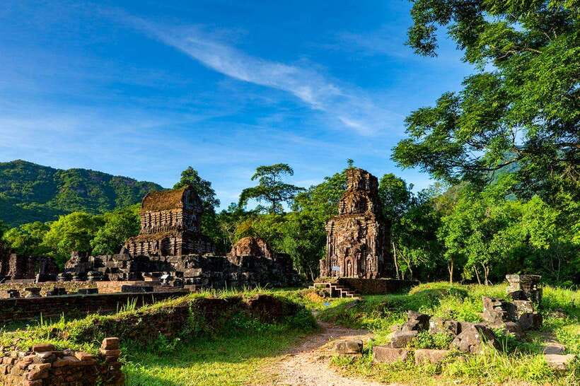 Da Nang: Full-day My Son Sanctuary And Hoi An Heritage Tour - My Son Sanctuary, brick towers in a mountain valley