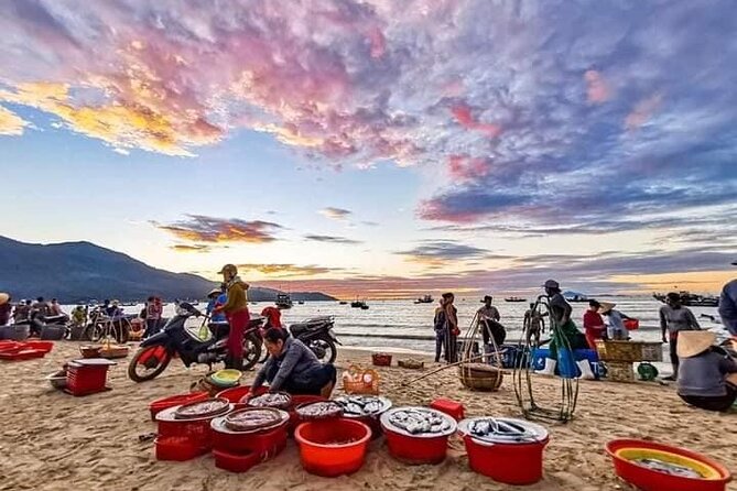 Da Nang Fully Local Experience with Friendly Females Riders - Marble Mountain: the most physical stop