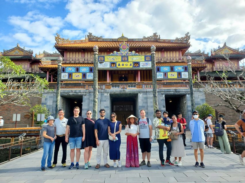 Da Nang/Hoi An: Hue Imperial City via Hai Van Pass & Lunch - Hai Van Pass and the road to Hue
