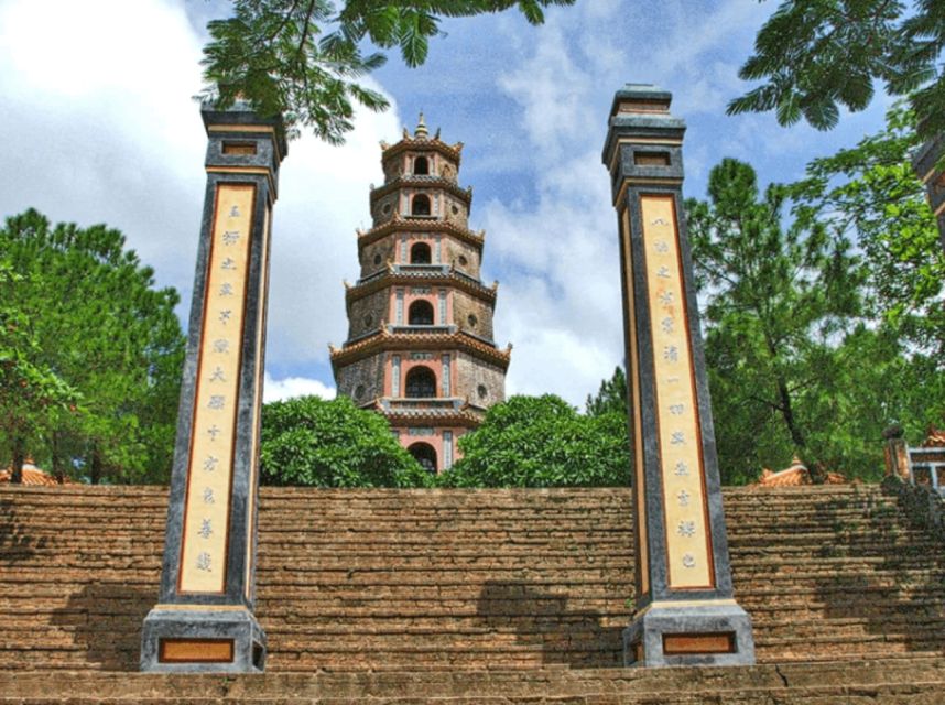 Da Nang: Imperial City of Hue Day Trip with Lunch and Ticket - Lunch gives the middle of the day a needed pause