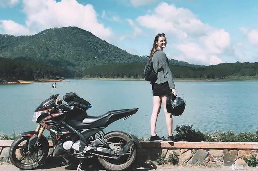 Dalat City Tour with Cable Car, Alpine Coaster & Clay Tunnel - Tuyen Lam Lake and the road into the hills