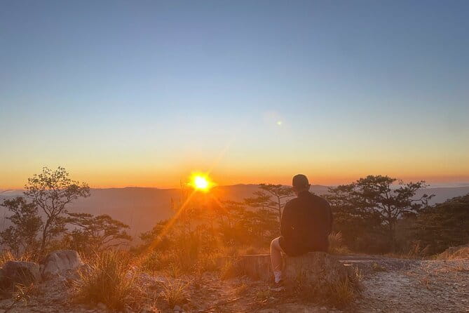 Dalat: Cloud Hunting & Sunrise Trekking to Hon Ho Mountain - A 4:00 am start for Da Lat’s quietest hour