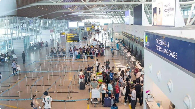 DaNang: Fastrack in DAD inter airport - What the Da Nang airport fast track actually does