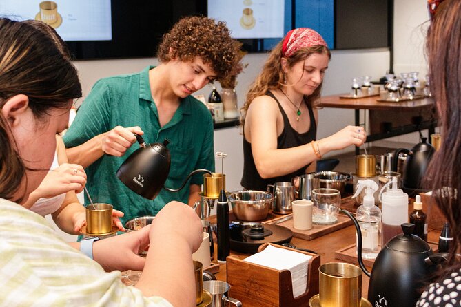 Decadent Vietnamese “Egg Coffee” Workshop in Hồ Chí Minh City - Arriving at Lacàph in District 1
