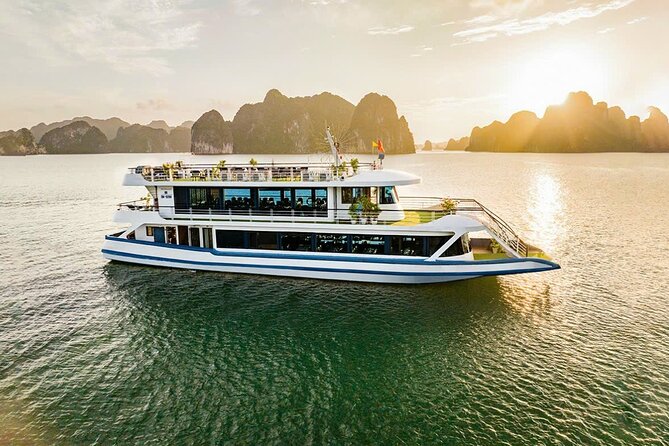 DELUXE Halong Cruise 1 Day Tour From Hanoi - Daily Operated - Lunch onboard, with useful dietary flexibility