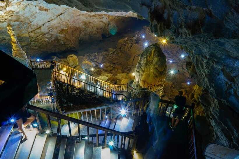 Dong Hoi/Phong Nha: Paradise Cave - Phong Nha Cave Tour - Why the guide can shape the whole day