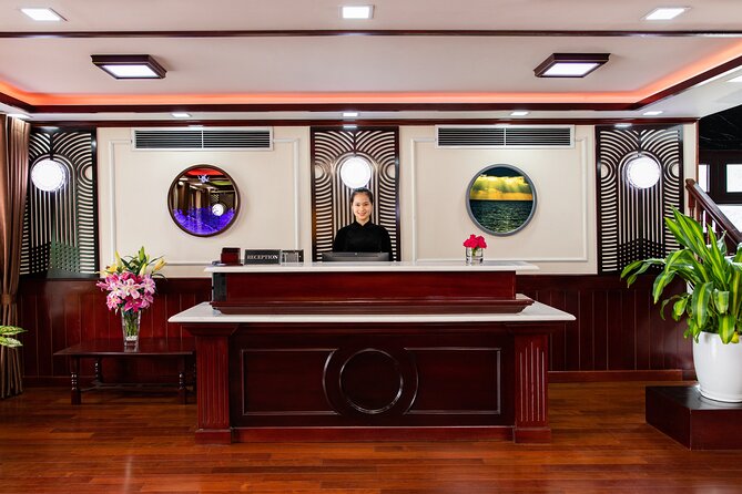 Dora Cruise - Luxury 5 Star Cruise in Halong Bay & Lan Ha Bay (2D1N) - Ba Trai Dao Islet: swimming and kayaking when conditions allow