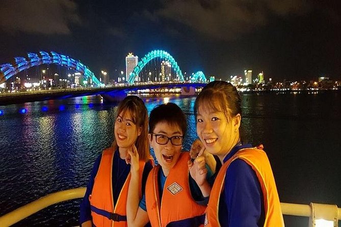 Dragon Cruise by Romantic Yatch: Tasty Beer/Flower/Cake & Dance - Starting at Bạch Đằng and getting settled