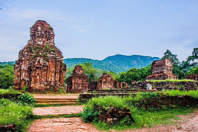 Early Morning My Son Sanctuary Trip w. Champa Food & Coffee - The drive from Hoi An to My Son