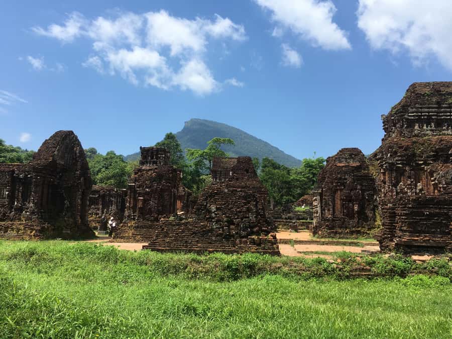 Early My Son tour/transfer to avoid crowd and the heat - The one-hour drive from Hoi An or Da Nang