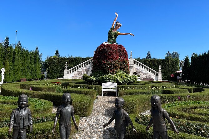 Early tour/ transfer from Hoi An/Da Nang to Golden bridge - Food, fitness, and the seven-hour schedule