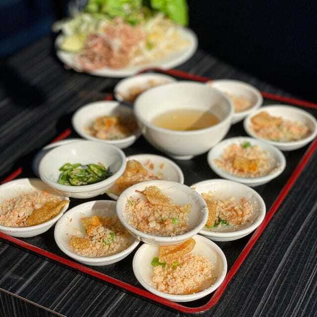 Eat like a local with a local - Walking Tour - Why the $2 price needs a closer look