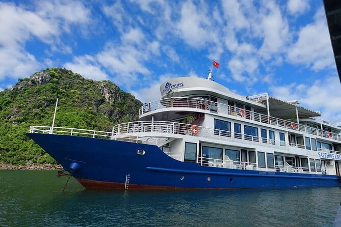 Emeraude Cruise 2 days 1 night Ha Long Bay Tour - Who will enjoy this cruise most