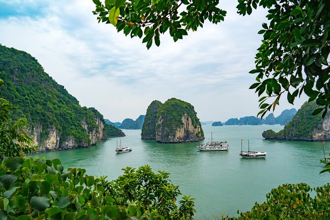 Emperor Cruise Halong: 3 Days 2 Nights Hideaway - Boarding at Tuan Chau International Marina
