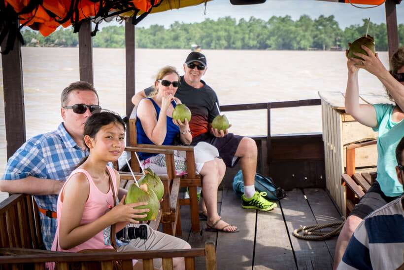 Essential Mekong Delta: Highlight Tour from Ho Chi Minh City - Coconut candy and the commercial side of the delta