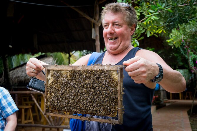 Essential Mekong Delta: Highlights Tour from Ho Chi Minh City - Honey tea and the coconut candy workshop