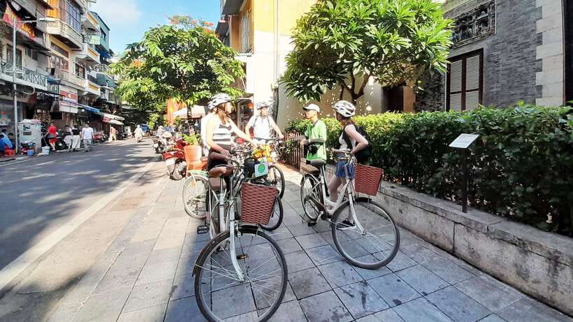 Explore Hanoi Old City By Cycling Tour With Small Groups - B-52 Lake and the Ho Chi Minh complex