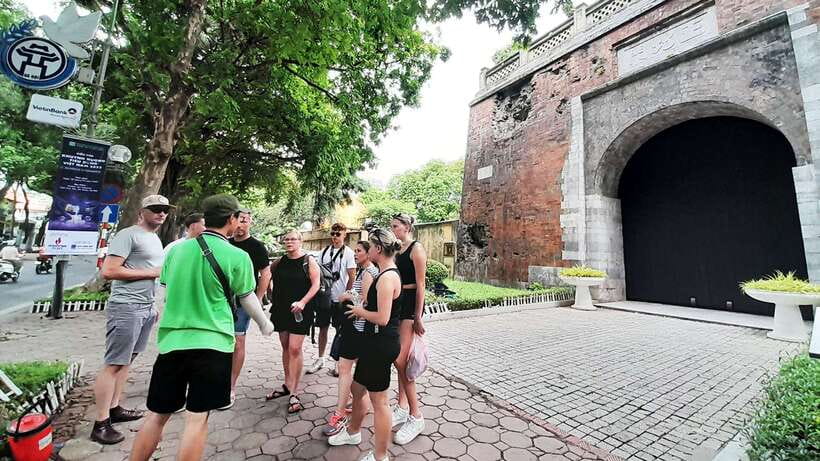 Explore Hanoi Old City By Cycling Tour With Small Groups - Egg coffee and Hanoi food