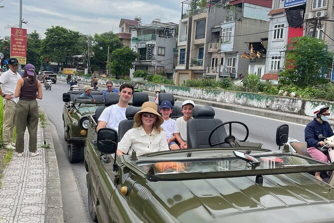Exploring Jeep Tour Through the Red River Delta - Co Loa Market and the Temple of An Duong Vuong