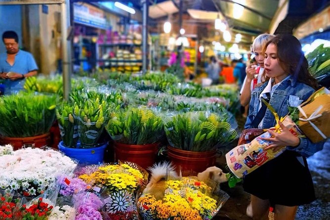 Exploring Saigon by Scooter, Day or Night - The four-hour limit shapes the experience