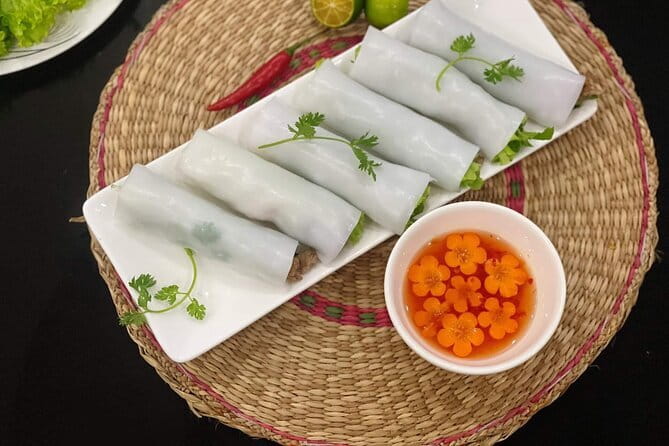 Flavors of Hanoi A Jeep Tour for Food Lovers - The French Quarter and Hanoi Opera House