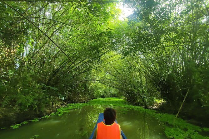 Floating Market & Hidden Canals – Small Group Morning Boat Tour - A pineapple pause and a second look at the river