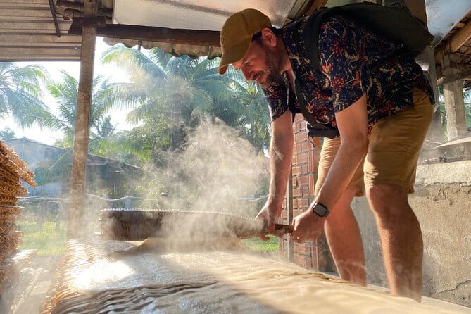 Floating Market & Hidden Canals – Small Group Morning Boat Tour - Timing, meeting point, and practical fit