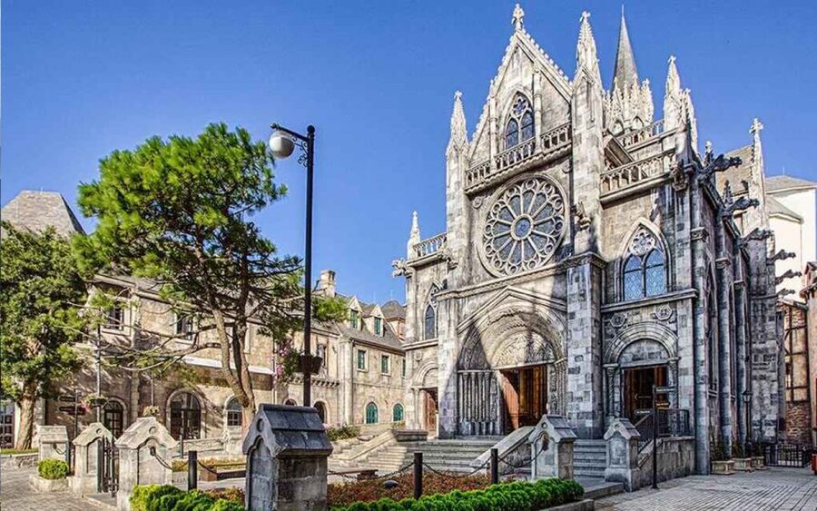 From Da Nang or Hoi An: Ba Na Hills Golden Bridge Tour - Is $63 good value?