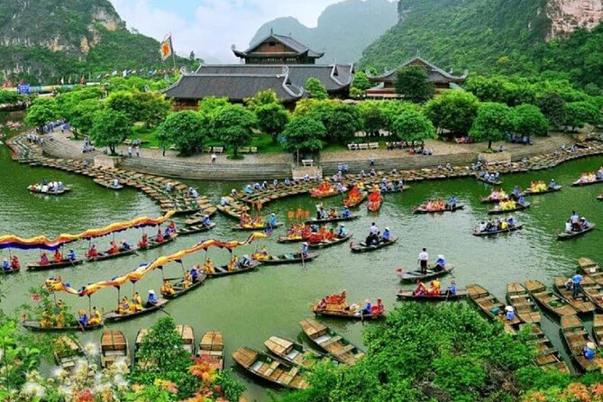From Hanoi- 1 Day Ninh Binh Save Cost With Transfer Optional - A 20-dish buffet before the river