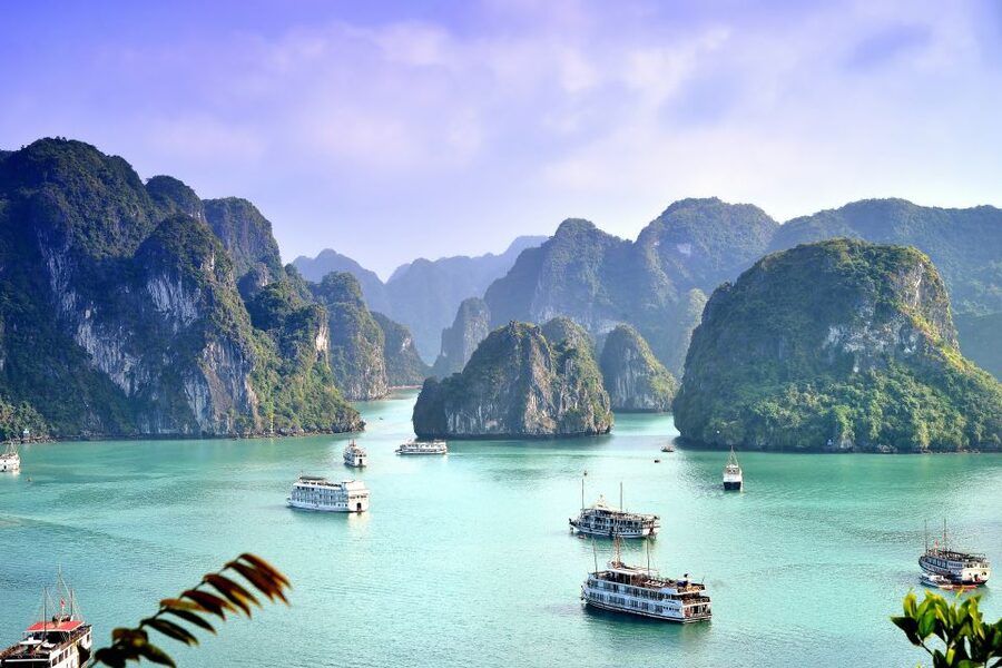 From Hanoi: 2-Day & 1 Night Halong Bay Tour - Your cabin and life aboard the junk boat