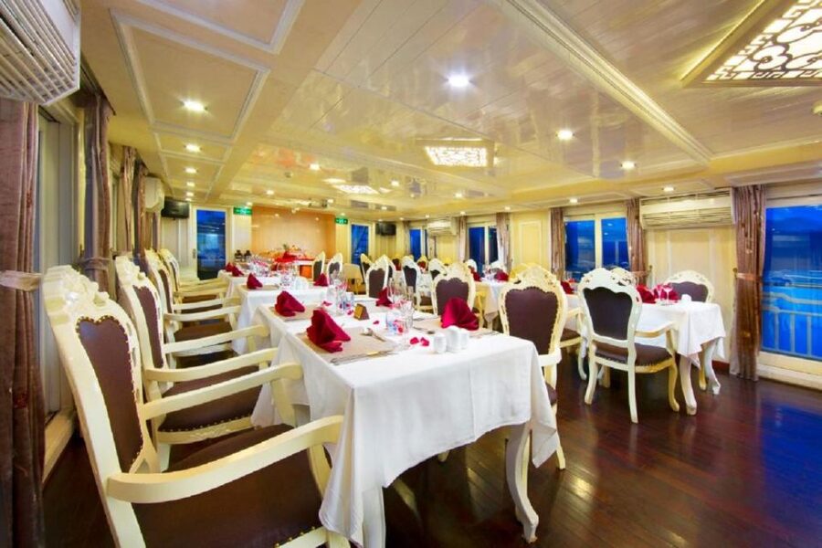 From Hanoi: 2-Day Bai Tu Long Bay Luxury Cruise with Jacuzzi - Cooking class, dinner, and a quiet night on the bay