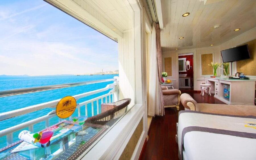 From Hanoi: 2-Day Bai Tu Long Bay Luxury Cruise with Jacuzzi - Getting from Hanoi to the cruise pier