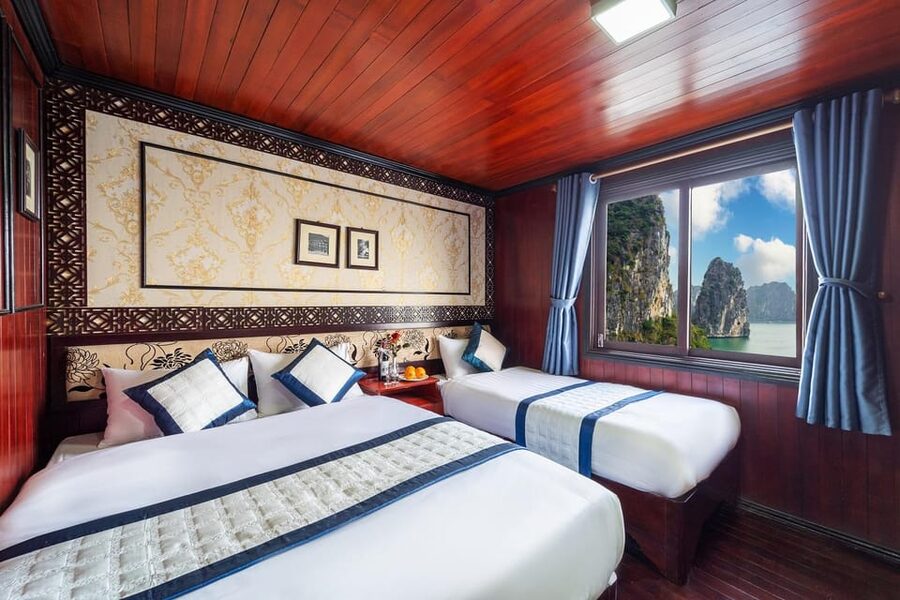 From Hanoi: 2-Day Ha Long Bay Boat Tour - The real tradeoff: beauty versus crowds